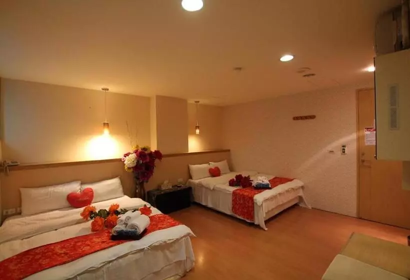 اتاق سوپریور با تخت بزرگ, Tanxiang Resort Hotel Sun Moon Lake Harbour   Sun Moon Lake Pier