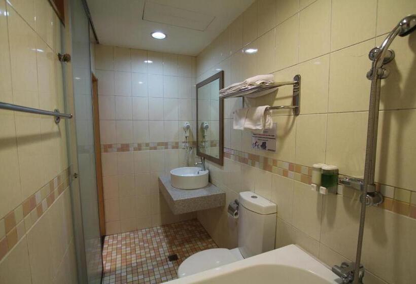 اتاق استاندارد یک نفره, Tanxiang Resort Hotel Sun Moon Lake Harbour   Sun Moon Lake Pier