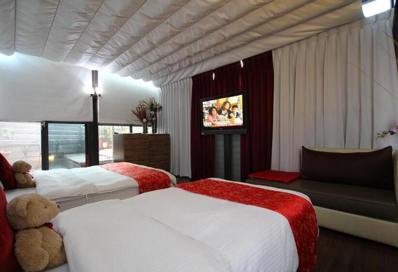 سوئیت پرزیدنت, Tanxiang Resort Hotel Sun Moon Lake Harbour   Sun Moon Lake Pier