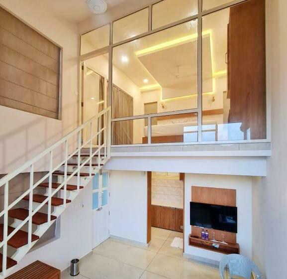 복층 룸, Nexstay Grand Chaliyar Resort