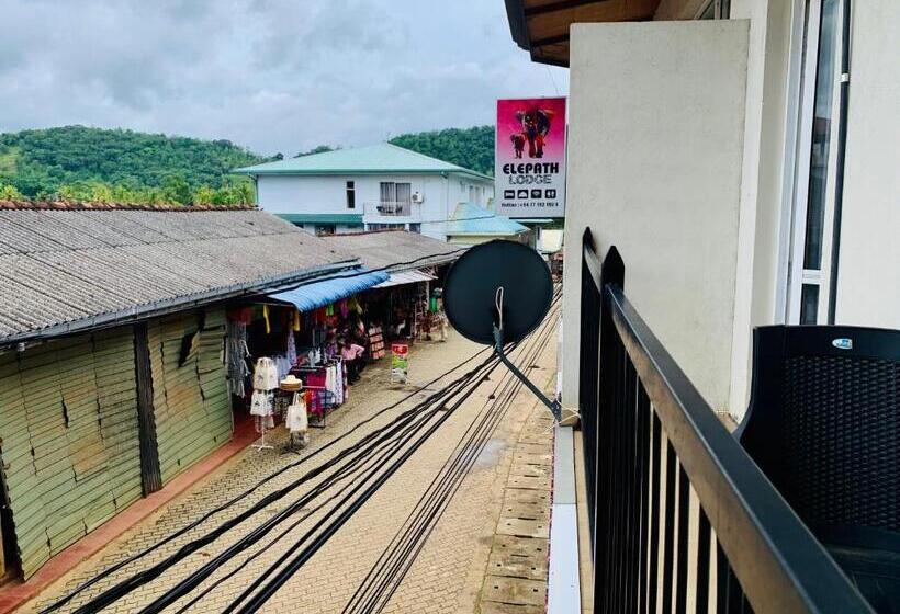 Superior Room, Elepath Lodge  Pinnawala