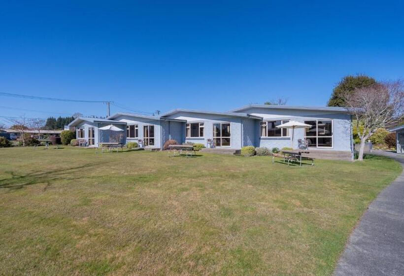 اتاق استاندارد سه تخته با چشمانداز باغ, Te Anau Motel & Apartments