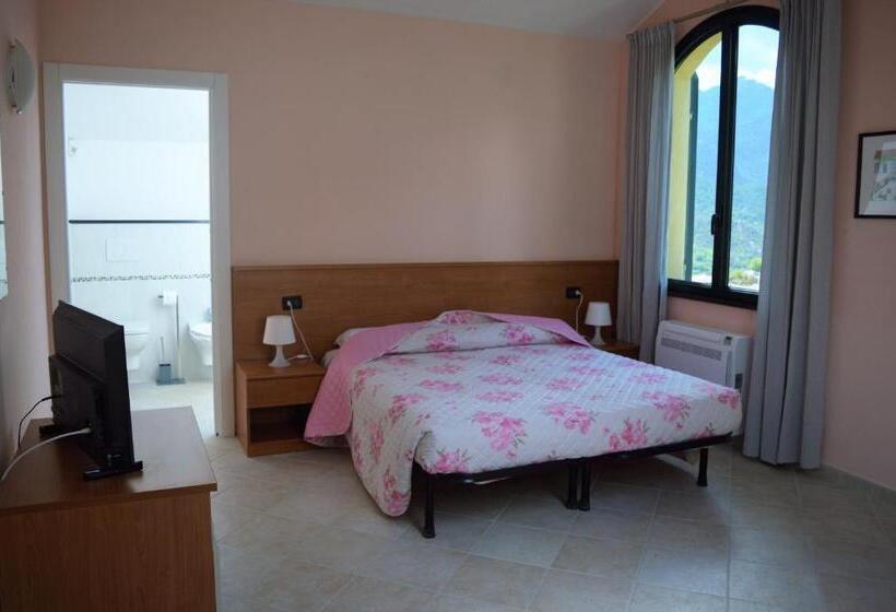 トリプルクラシックルーム, Ca De Magi E