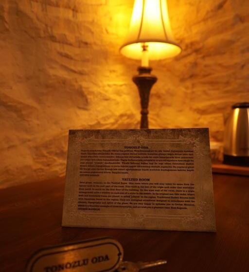 غرفة قياسية ثلاثية, Cevher Konaği