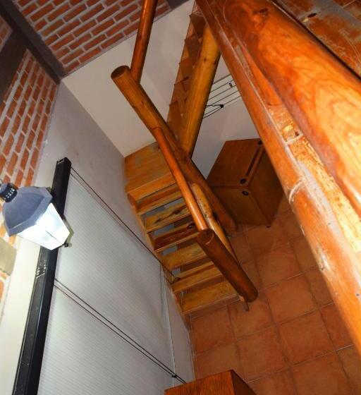 デラックススタジオ, El Mesón De Doña Josefina