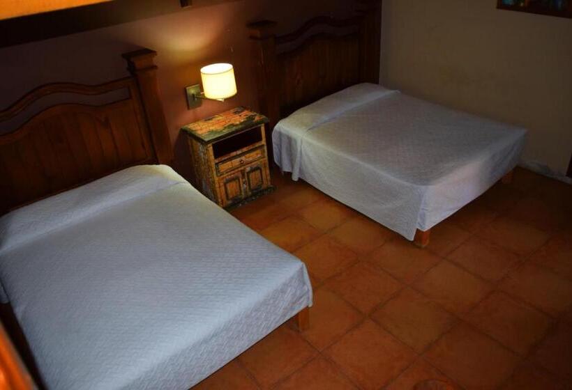 デラックススタジオ, El Mesón De Doña Josefina