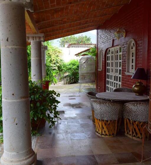 デラックスルーム, El Mesón De Doña Josefina