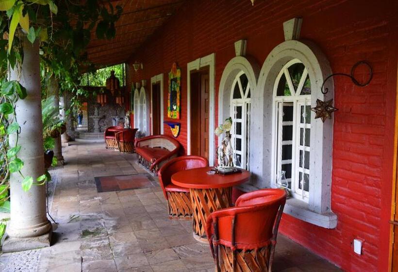 スタンダードルーム, El Mesón De Doña Josefina