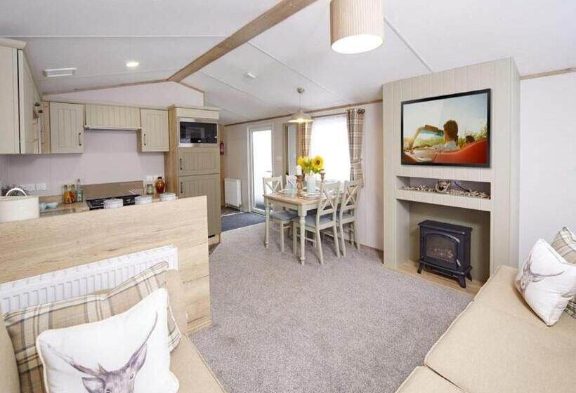 בית, 2 חדרי שינה, Castle Brake Holiday Park