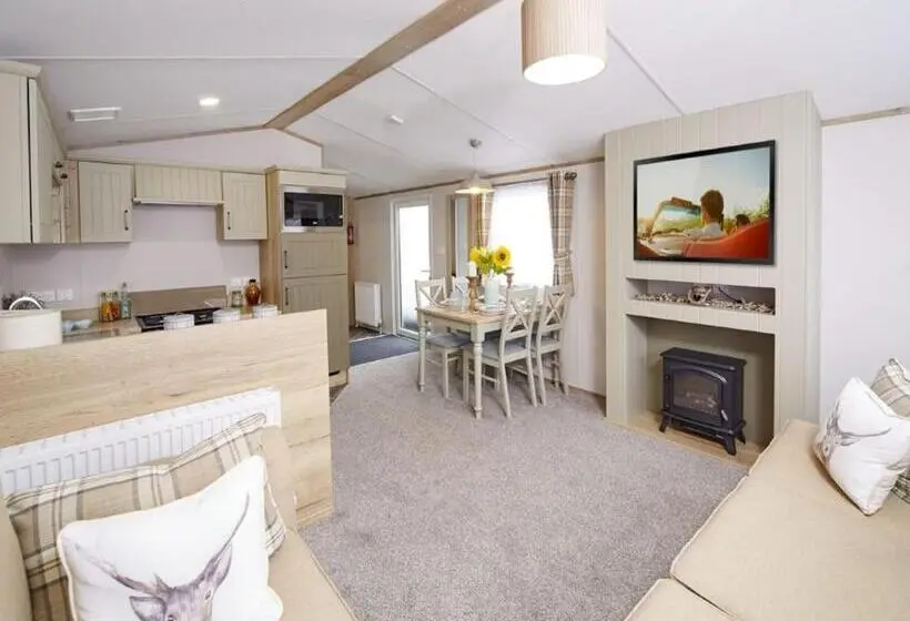 ２ベッドルームハウス, Castle Brake Holiday Park