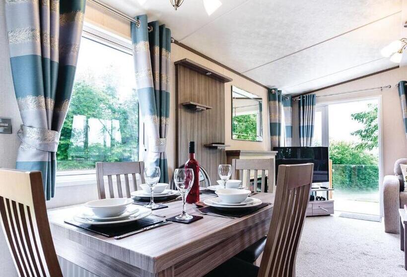 בית, חדר שינה 1, Castle Brake Holiday Park