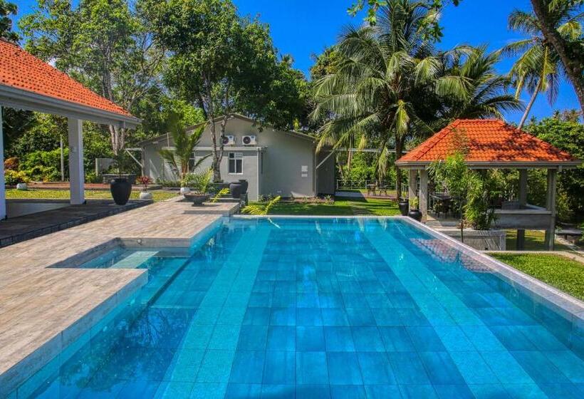 חדר דחוקס עם מיטת קינג, The Niche By Dbi 10 Minutes To The Beach