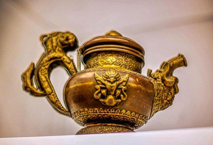 חדר דחוקס עם מיטת קינג, The Niche By Dbi 10 Minutes To The Beach