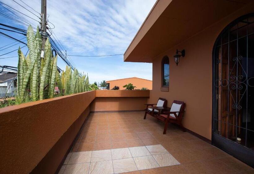 سوییت خانوادگی, Xin Bed&breakfast