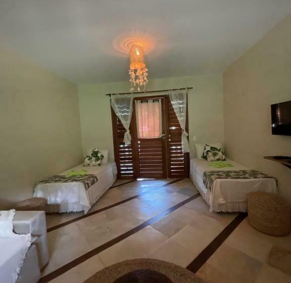 带海景标准四人间, Camozen Resort & Spa