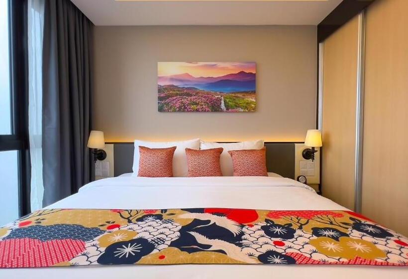 סוויטה, The Yanné, Onsen