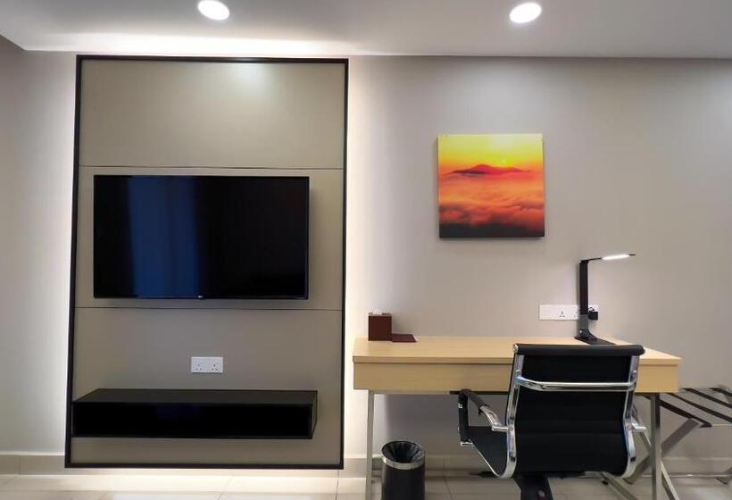 סטודיו סופריור, The Yanné, Onsen