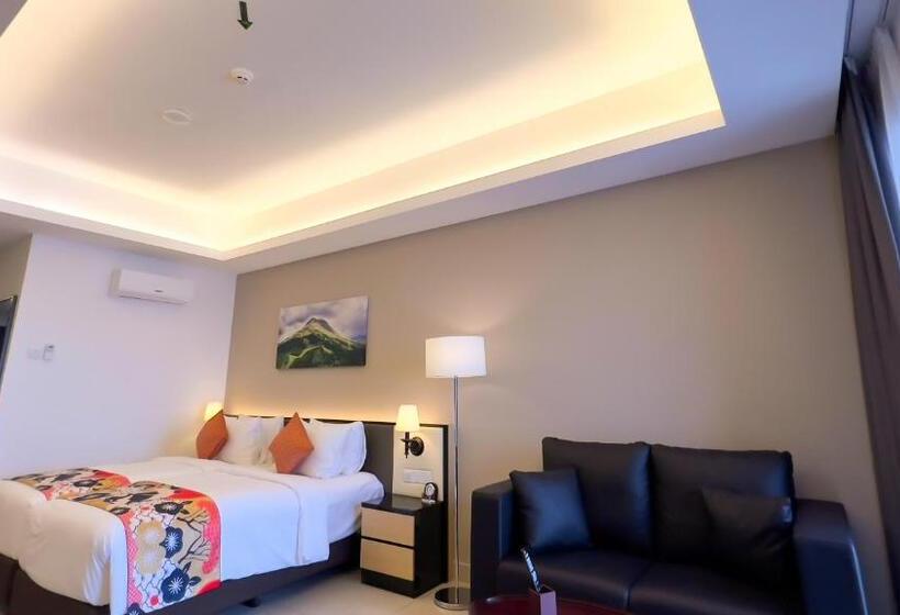 סטודיו דלוקס, The Yanné, Onsen