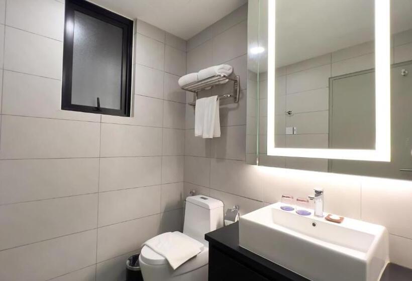 סטודיו דלוקס, The Yanné, Onsen