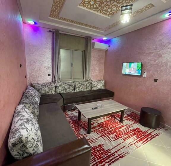 بانگلوی استاندارد 2 خوابه, Ighiz Inn Resort