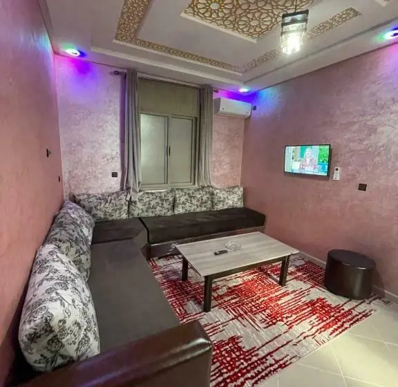 بانگلوی استاندارد 2 خوابه, Ighiz Inn Resort