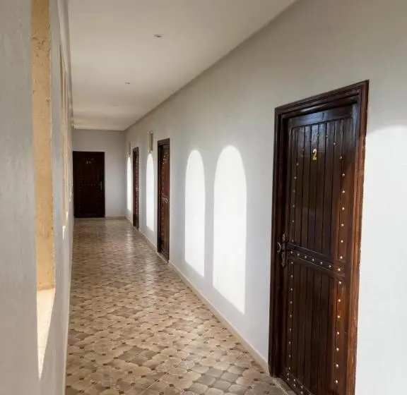 اتاق استاندارد با چشمانداز باغ, Ighiz Inn Resort