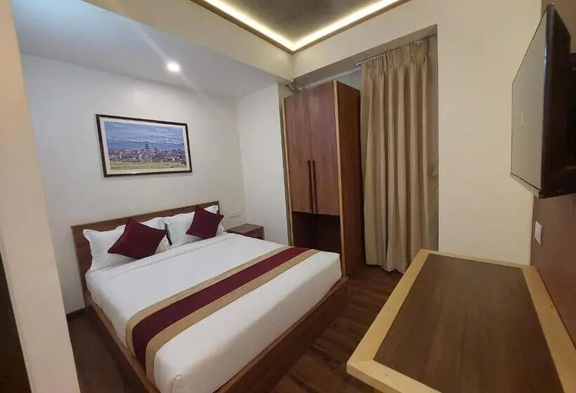 اتاق اکونومی, Rodeos Inn