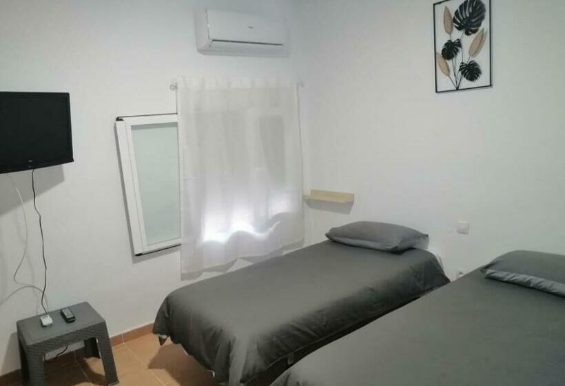 חדר סטנדרט, La Callejuela