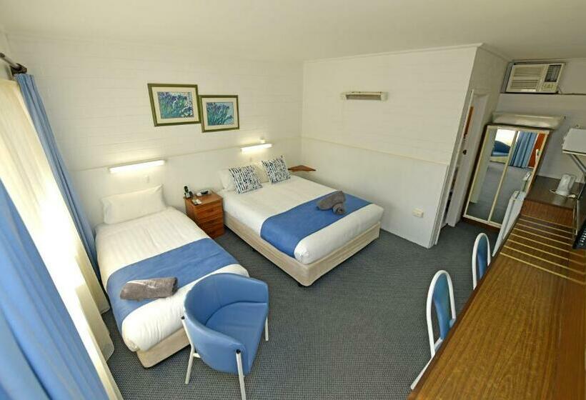 디럭스 트리플 룸, Sturt Motel Balranald