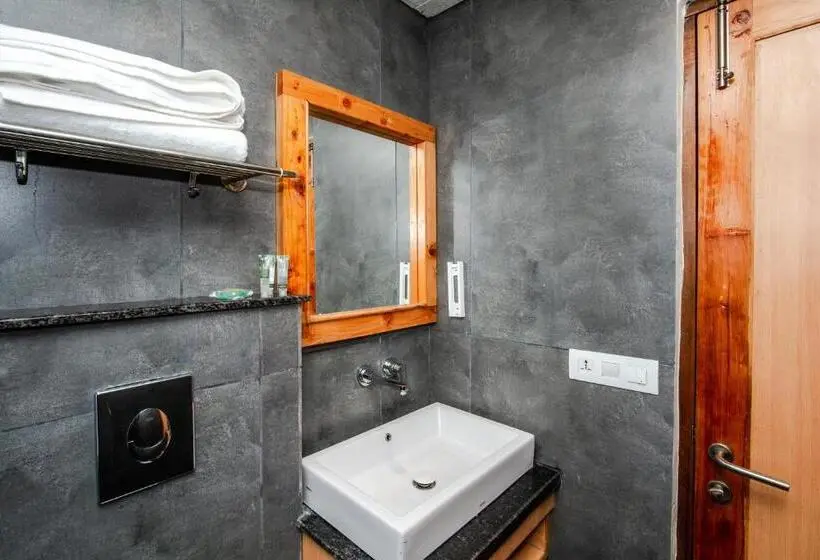 Perhehuone, Tripli Hotels Stone House Cottage