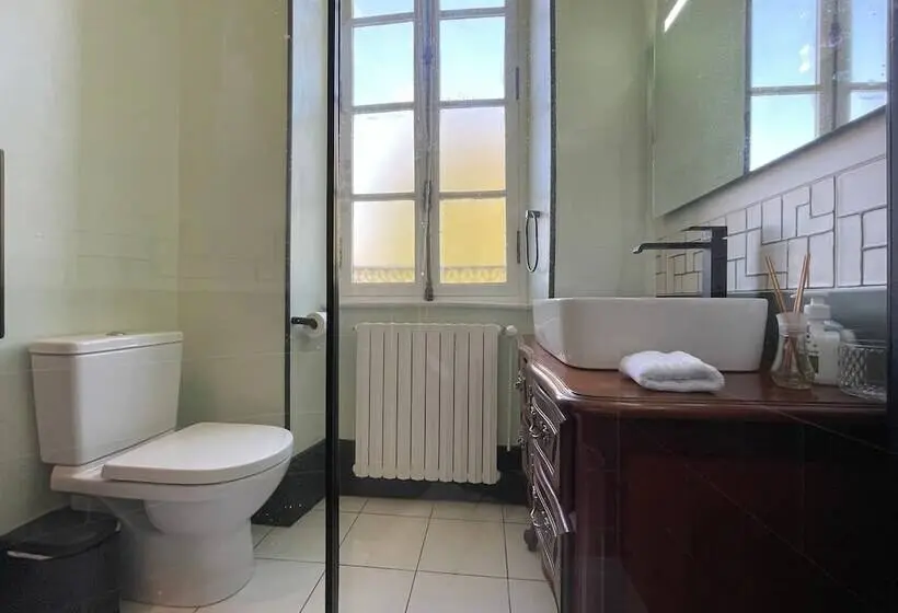 スタンダードルーム, Château De Bruges