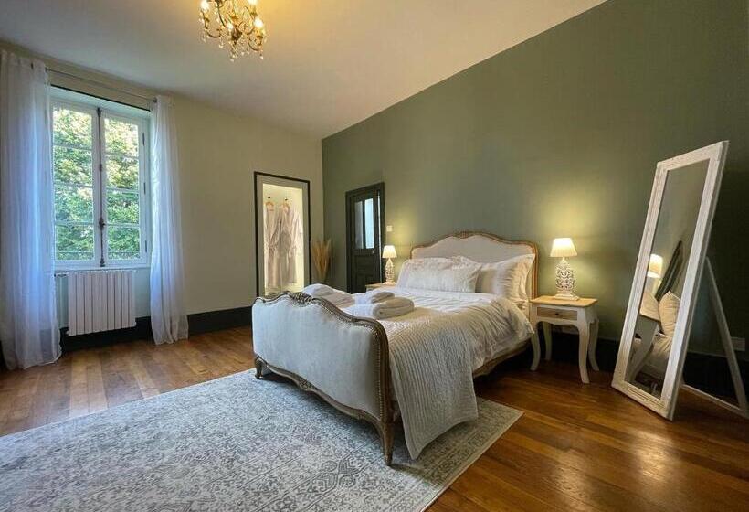 スタンダードルーム, Château De Bruges