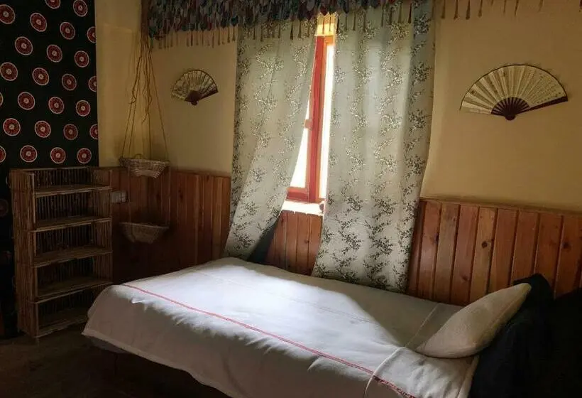 اتاق استاندارد با چشمانداز کوهستان, Panorama Inn Mustang