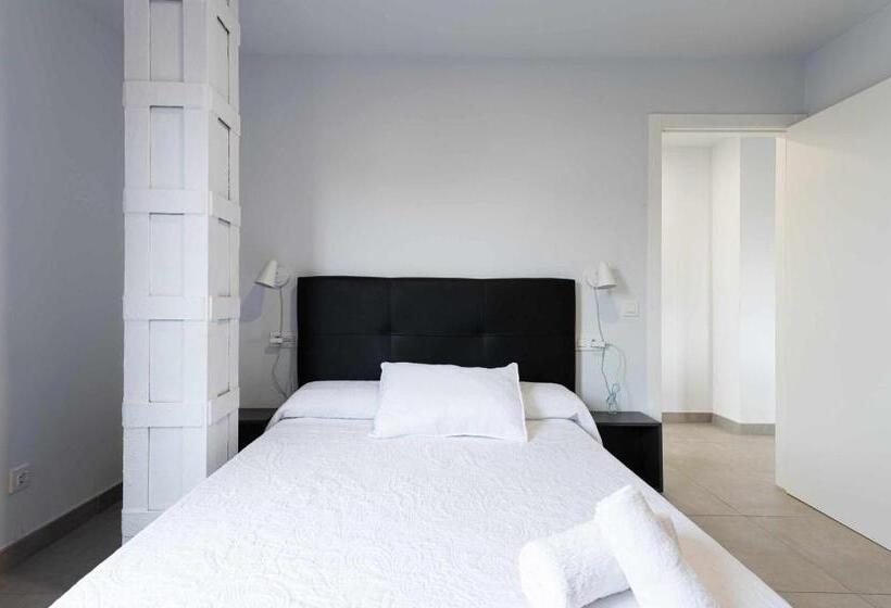 דירה בת חדר שינה 1 עם מרפסת, Vegueta Rooftop Suites By Airnest