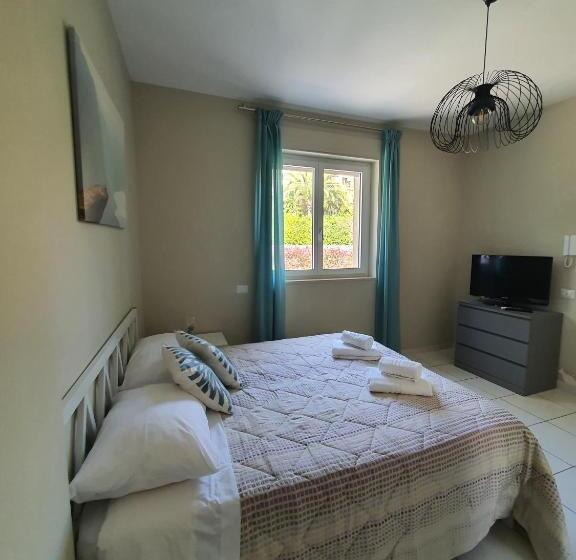 Номер Стандарт, Civico 11 Guest House  Free Parking Wi Fi