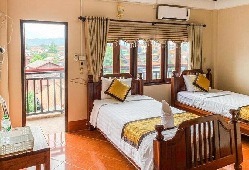 带城市景观的标准间, Bountang Mountain View Riverside