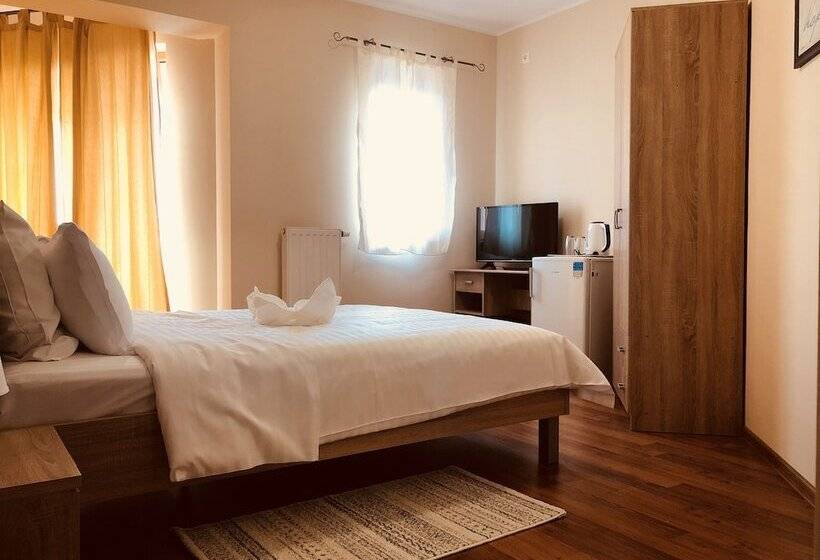 اتاق استاندارد با سرویس بهداشتی مشترک, Monte Carlo Palace Rooms