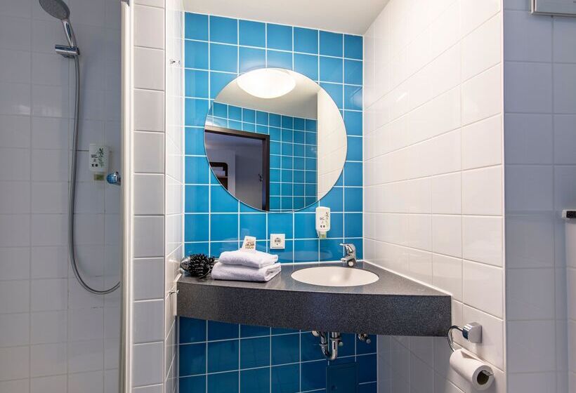 اتاق استاندارد, B&b Hotel Augsburg Süd