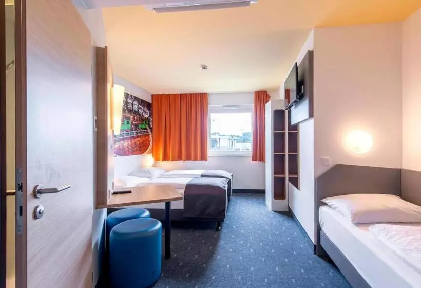 Standard Kolmen Hengen Huone, B&b Hotel Augsburg Süd