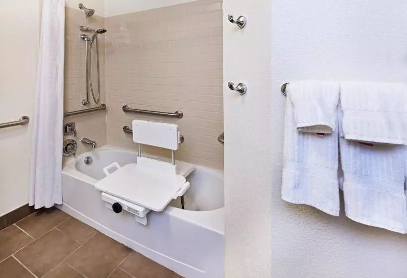 スタンダードスタジオ, Candlewood Suites San Angelo, An Ihg