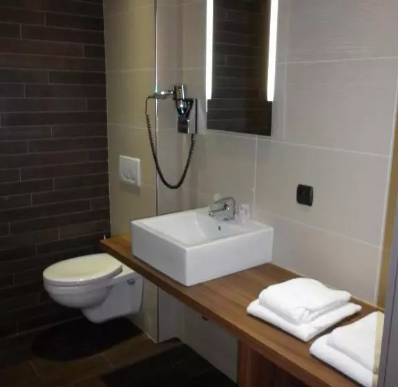 １ベッドルームアパートメント, Ibis Styles La Louviere