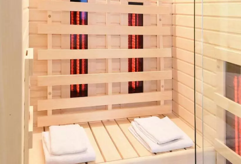 ハイドロマッサージバス付きスイート, Ibis Styles La Louviere