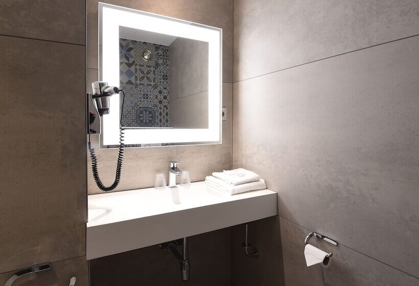 Номер Superior, Ibis Styles La Louviere