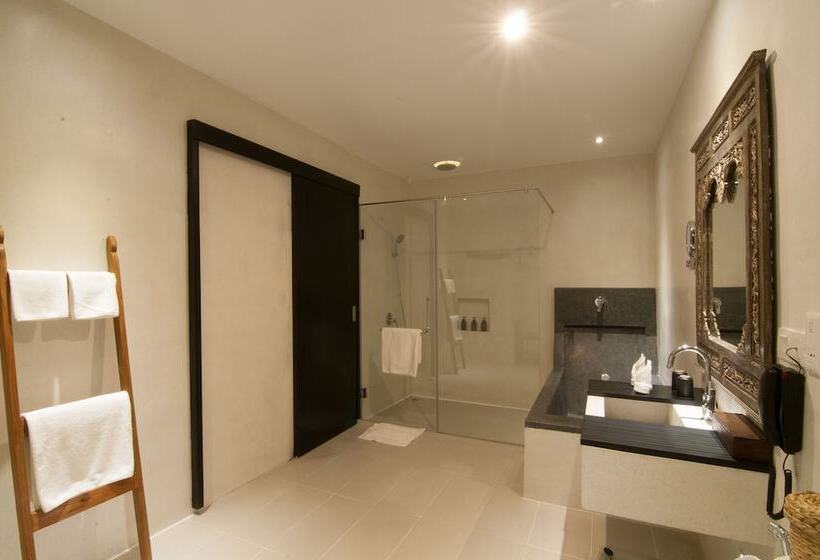 패밀리 스위트, La Rose Suites