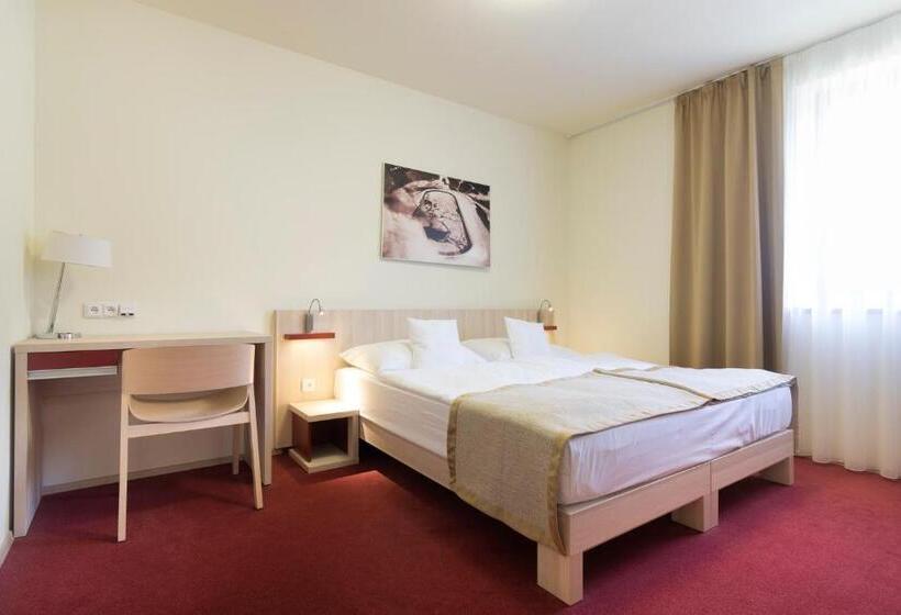 带1个卧室的公寓, Peras Wellness