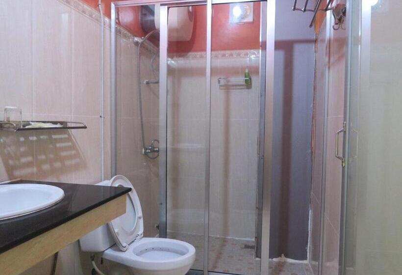 اتاق سوپریور, River Dolphin