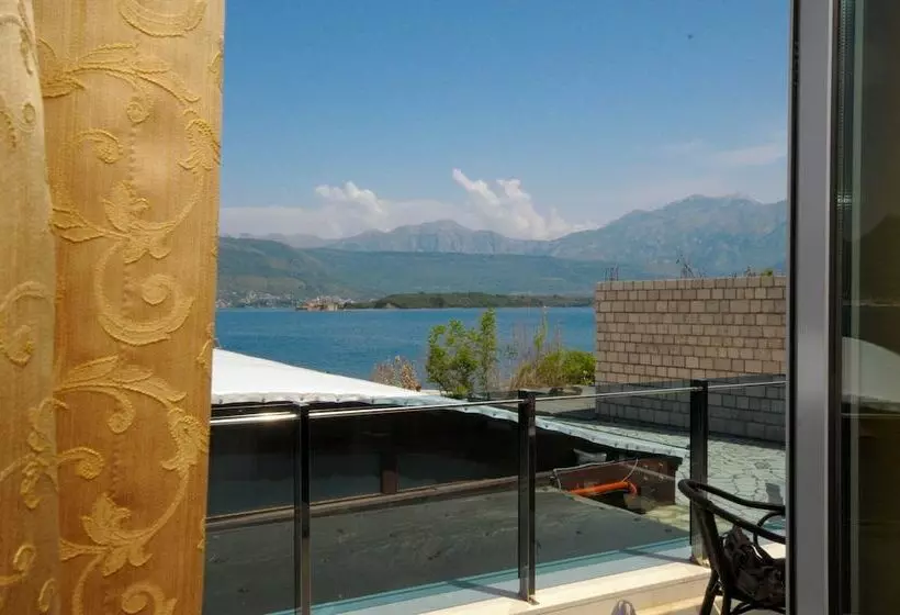 آپارتمان اجرایی 1 خوابه, Luxury Sea Residence By Kristina
