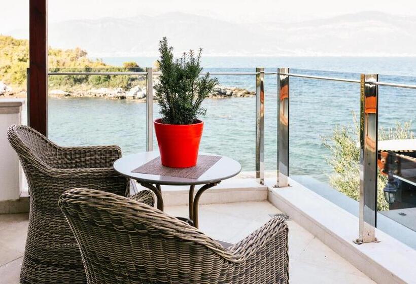 1 Bedroom Deluxe Apartment Sea View, Luxury Sea Residence By Kristina