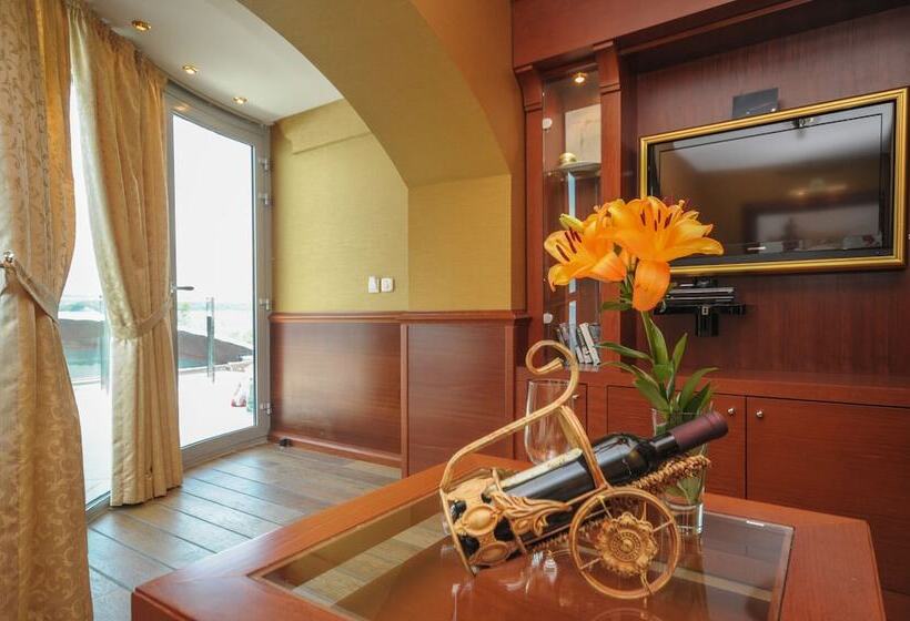 آپارتمان اجرایی 1 خوابه, Luxury Sea Residence By Kristina