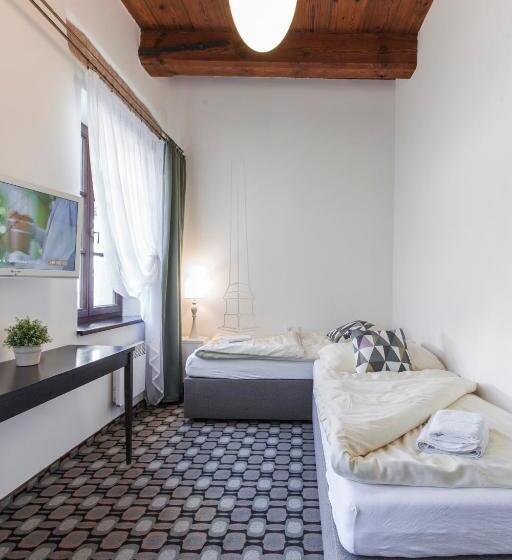 适合残疾人使用的标准间, Salety